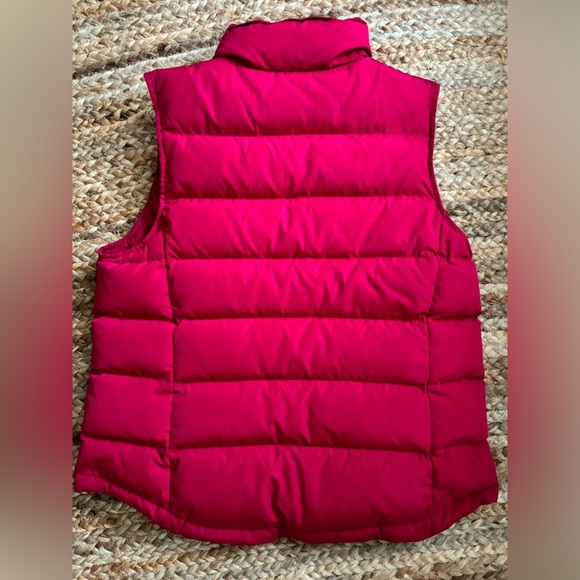 Talbots medium Red Down Filled Puffer Vest - Picture 2 of 4